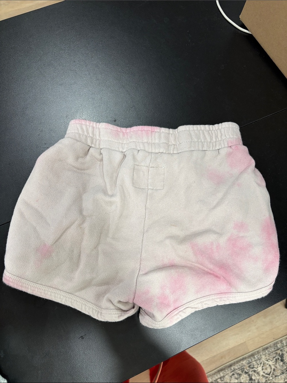 Girls nununu tie dye shorts 4-5 years - Picture 3 of 3